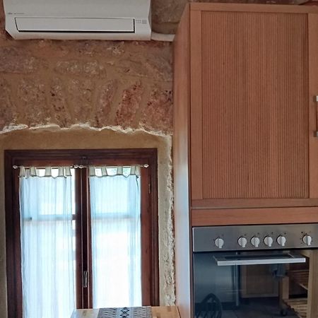Niko'S Stone Guest House Bãi biển Bãi biển Plitra Ngoại thất bức ảnh